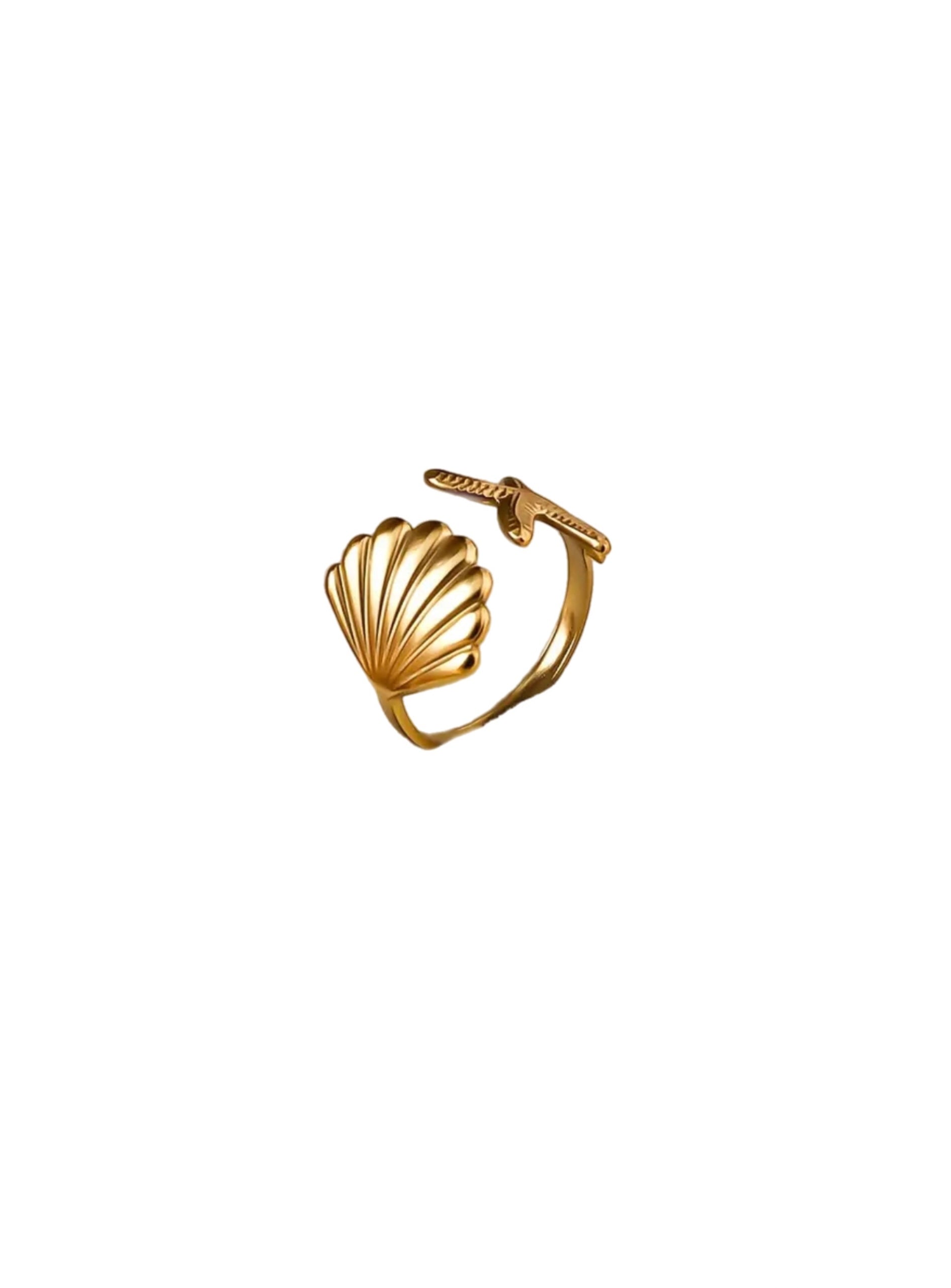 Shell and starfish ring